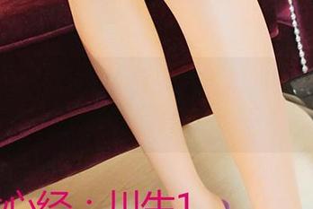 3Agirl – 免费？这可是珍妮的美丽腿模，比我想的还要惊艳个不停。