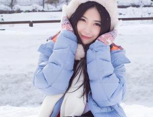 IMiss爱蜜社 – 教室里的张思允Nice：小心，图集别点太久，容易走神哦。
