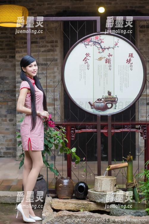 IMiss爱蜜社 - 张思允Nice的黑白旅程：高清作品让人眨眼之间遐想万千