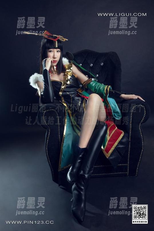 Ligui丽柜 - 不得不说，梓岩的原图是个让人重拾工作的动力的职场新秀