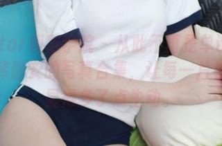 MFStar模范学院 – 从此不再是单调的户外，韩静安的写真合集，让每一片枯叶都显得多了点生动。