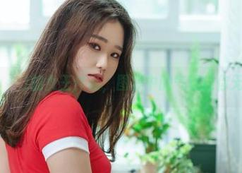 Sira(시라)的女王作品，图集中的气场让你无从抵挡