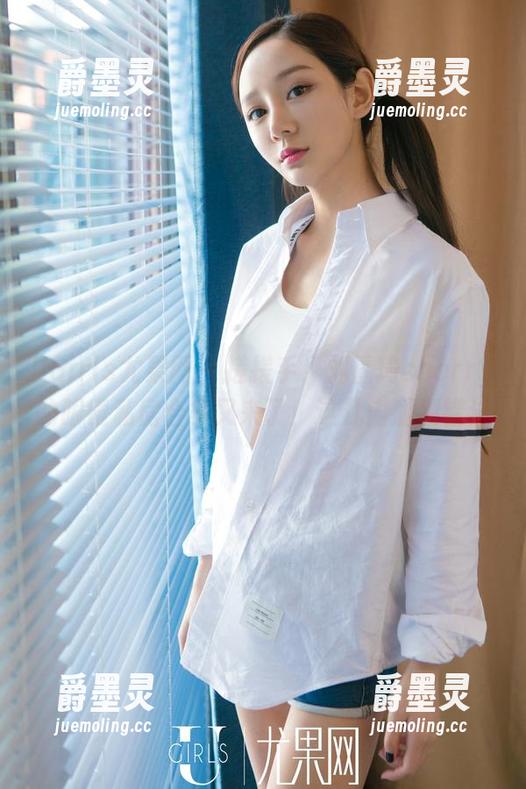 UGirls尤果网 - 搓搓手，刘嘉琦cherry的眼镜私房合集又来了！这几内涵别错过