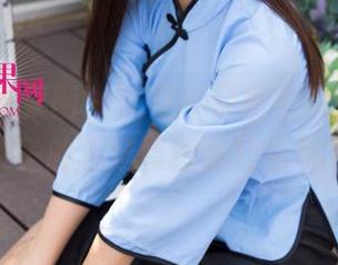 UGirls尤果网 – 如果牛仔裤会说话，也许李凌子的精选套图会让它沉默。