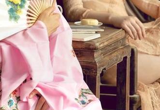 UGirls尤果网 – 谭睿琪校园图包，哪里是作业，哪里是福利？根本分不清！
