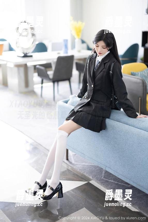 XIAOYU语画界 - 谁说女神不能接地气？无圣光的杨晨晨，戳中你的旗袍情怀
