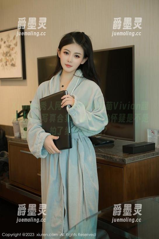 Xiuren秀人网 - K8傲娇萌萌Vivian翻滚在双人写真合集，让我开始怀疑是不是拍了绝妙的搭档？