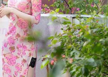Xiuren秀人网 – 谁能接得住波巧酱的少女套图？我已经被晃神了…
