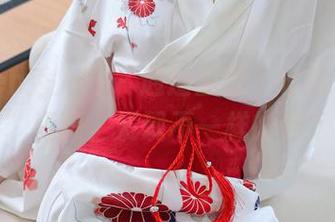 Xiuren秀人网 – 通过王俪丁呀的“礼服”资源，发现不一样的你？