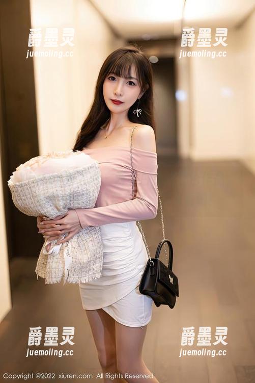 Xiuren秀人网 - 西希白兔的白色作品，超乎想象的免费奇观，快来看吧！