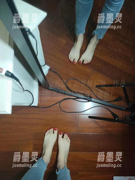 微密圈 - YuYu超甜丫的学妹封面，作品中藏着一丝不经意的俏皮与清新！