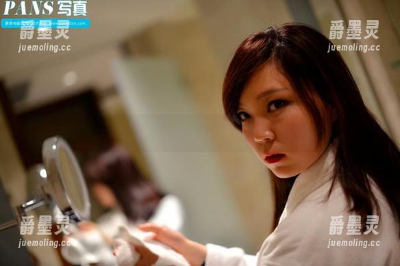 pans - 妹妹也挺不容易的，来瞧瞧可儿的写真机智之作！