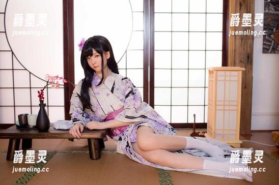 美脚来了！一小央泽的写真图让我也有了个“脚”印儿！