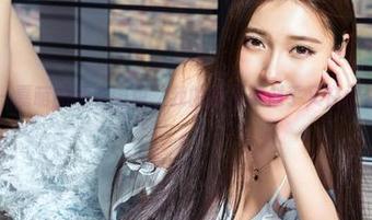 克拉女神 – 嘉萌的睡衣图包，我的购买欲似乎又在蠢蠢欲动。。。