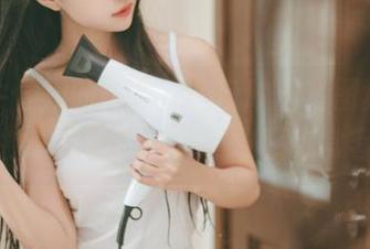黑丝牛仔裙的少女，兔玩映画套图真让人失控，妥妥的变成了收藏夹常客！