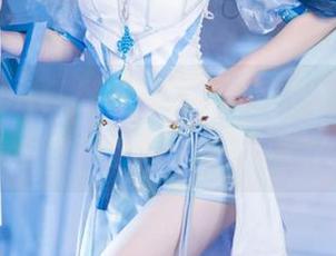 免费领取六二二同学的精灵少女图包，慢慢欣赏那种……飘逸。