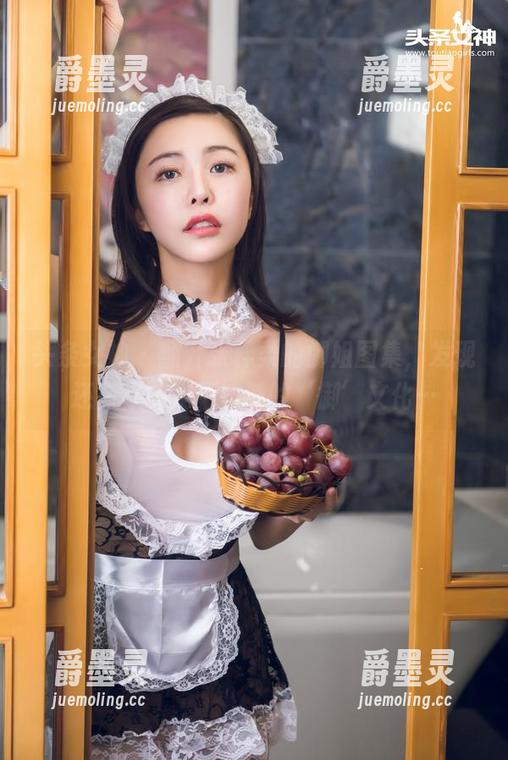 头条女神 - 翻开张梓柔的御姐图集，发现还有很多我不知道的‘御’文化…