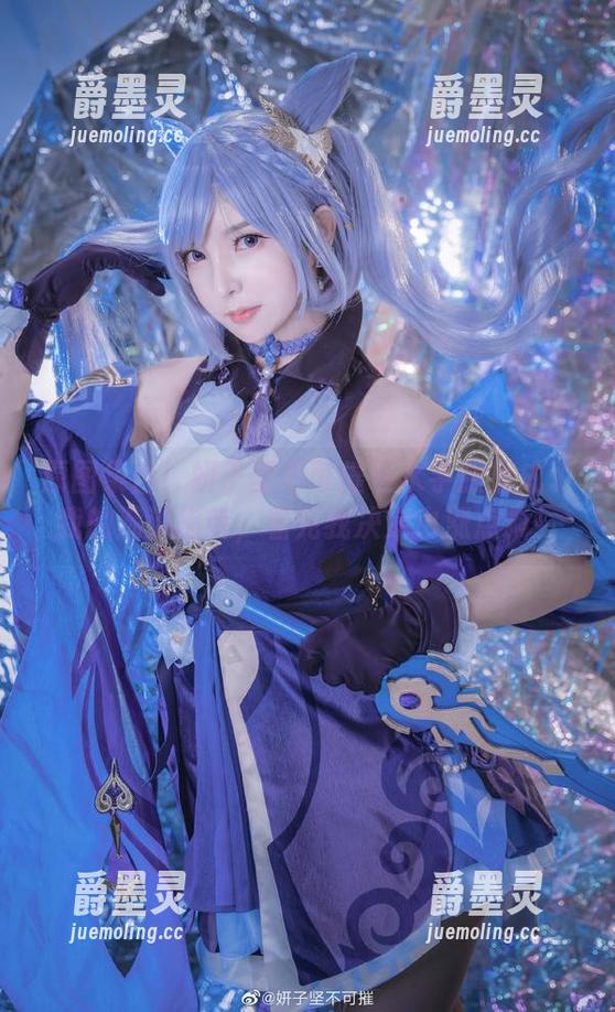 原图集合！妍子坚不可摧在水手服里成了我的潮流指南，看完我决定也涨点料！