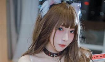 小泉学姐吖的高清私底下，风纪委员其实不拘谨？图包来一波！