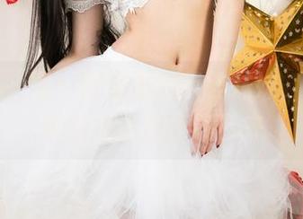 尤果网 – 看！网盘里的萌神妹妹，黑丝写真总是让我停不下来