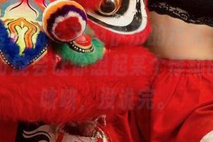 尤果网爱尤物 – 将赵伊彤的短裙写入你的图包，可能会让你想起某个悸动的瞬间…咳咳，没说完。