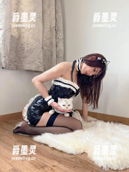 微密圈 - 看就是阿朱啊的4月私房合集，每一幅都是诱惑，缓缓释放。