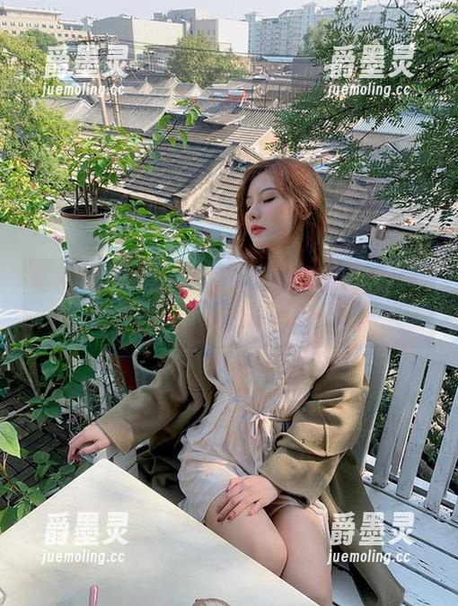 微密圈 - 写真：就是阿朱啊穿毛衣透出点小情调，真是绝了。