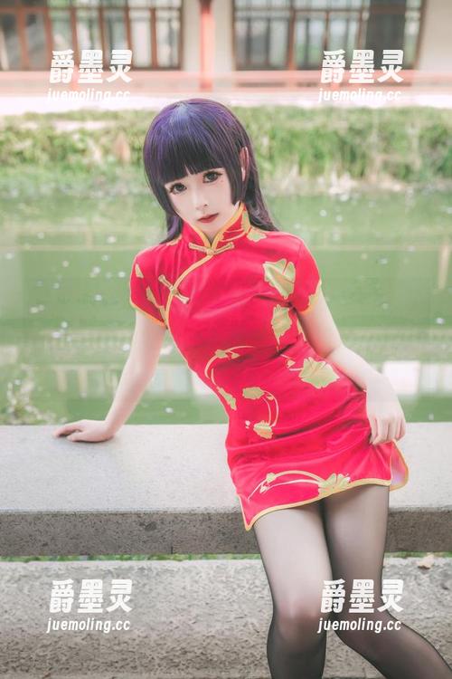 免费“巧克力小圆面包”的女友套图，从此让你一秒变绅士！（其实也没那么绅士）