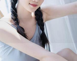 浑身是戏的年年Nnian，高清套图要不要来一套？剧情自己体会