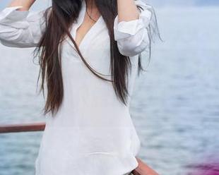 推女神 – 美图出击！柠檬c_lemon在海边的套图，只能用“叼”来形容