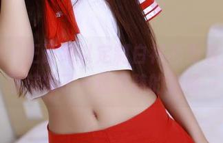 推女神 – 王语纯以定制白衬衫为名，给大家演绎了一场安静的流畅…