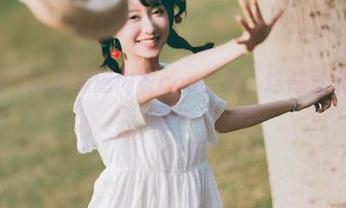 木绵绵OwO的加藤惠内衣cos合集，这感觉太放松了，嗯？