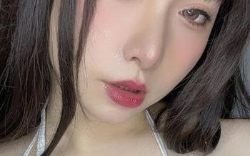 次屁啦的网袜图包ing，下载后也许会变得特别