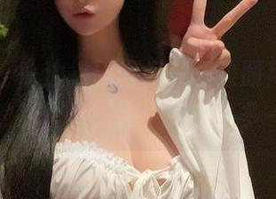 微密圈 – 一边扫码网盘，一边膜拜沈汝凡超哇塞的裤里丝，人生如戏，多一层意外