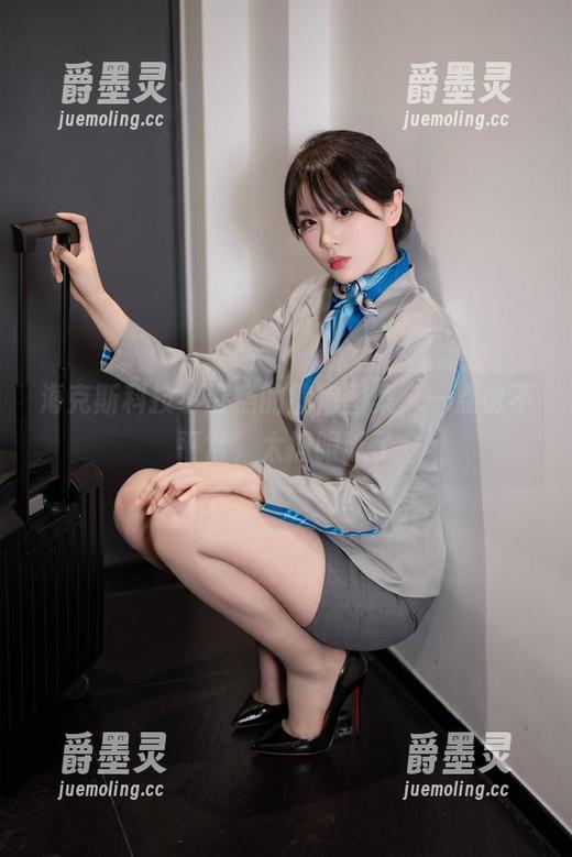 海克斯科技小蛋糕的旗袍图集，一点也不平常，太抓眼球了