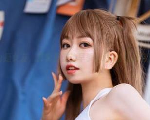以为是女友，其实是渡边早季Saki的最新套图！