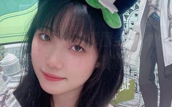 圣诞狂欢，炸酱沐沐原图与图片的双重世界，轻松撩拨。