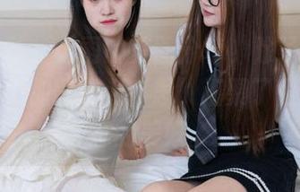 甜予摄影 – 小雨的美图分享，除了肉丝，还有脚尖加固的小巧思，汇聚了很多不经意的美好。