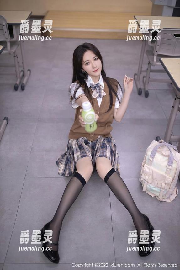 秀人网 - 乔一一，一张高清照片就能让人心目中的女神跑出来亮相！