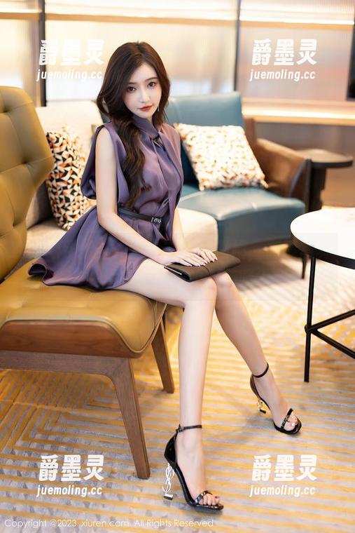 秀人网 - 当礼服与刘婷婷碰撞，高清写真集里有什么样的火花呢？