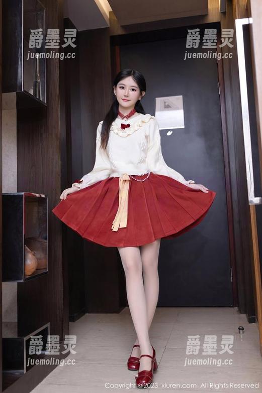 秀人网 - 媃柔体操服，在线引领锻炼和放松的美图新风潮！