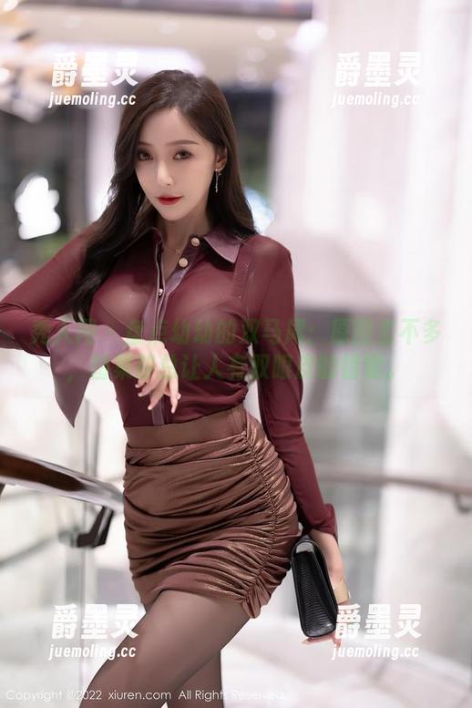 秀人网 - 盘点幼幼的双马尾：原图差不多，图集却总让人有双眼皮的错觉。