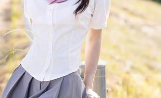 秀人网 – 艺轩女王，最新图库里的气场满分，真是太会造点子了！