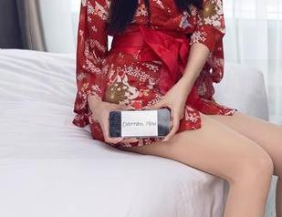 秀人网 – 图片中的女孩，陈小喵把私拍玩得飞起