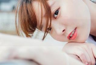 菠萝社 – 拿起浴盐，晓茜sunny浴缸作品合集，洗去一天的疲惫，哈哈。