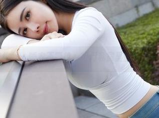 蜜桃社 – 睡衣不简单，初月私房里的一点一滴