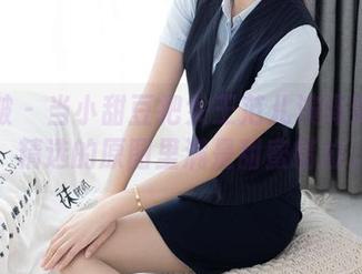 袜啵啵 – 当小甜豆把女王范儿演绎到极致，精选的原图里满是甜蜜错位。