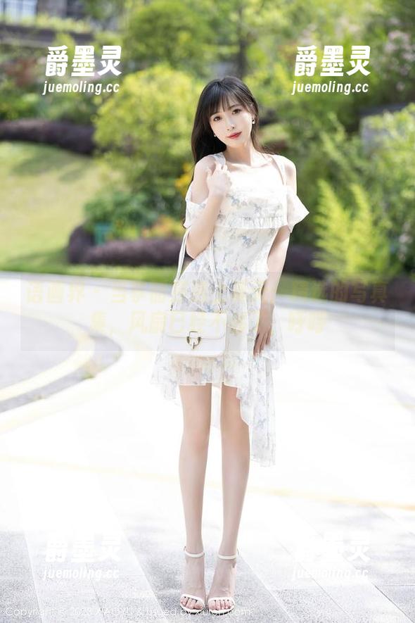 语画界-李丽莎 语画界 - 当李丽莎遇上夏天:精选的写真集,风扇已经不够了,呼呼