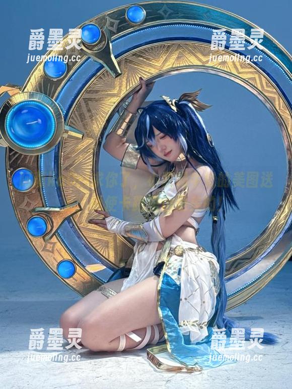 阿薰kaOri求你了，小薰喝牛奶的美图送上，纵使卡路里也是美的！
