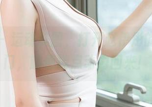 青豆客 – 运动美图，打开赵伊彤的下载之门，顺便捎点动力回来！